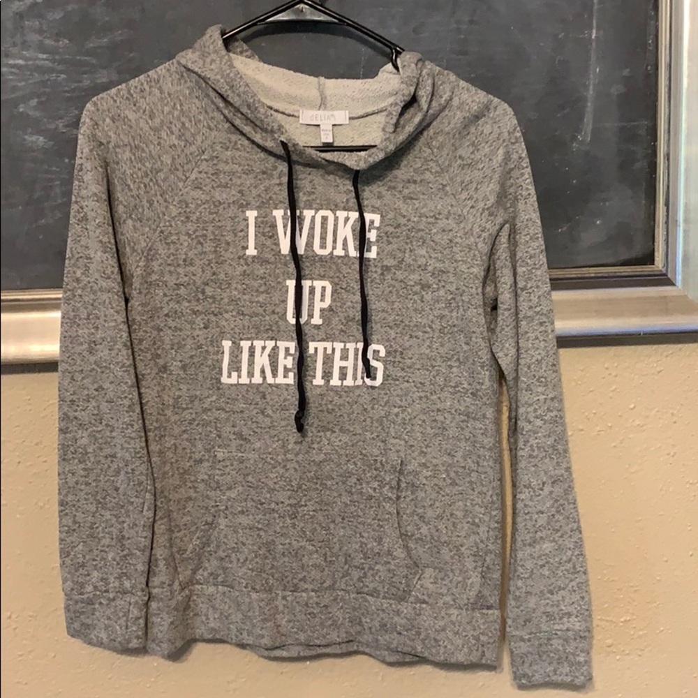 Sweatshirt